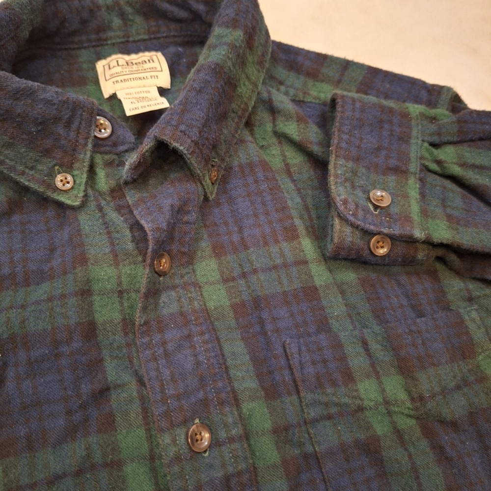 LL Bean Flannel Shirt Sz M Green Blue Plaid Traditional Fit 228061 Cotton Tartan
